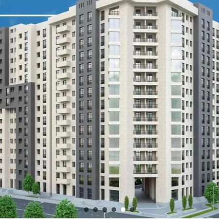 City Central Apartment Erevan Esterno foto
