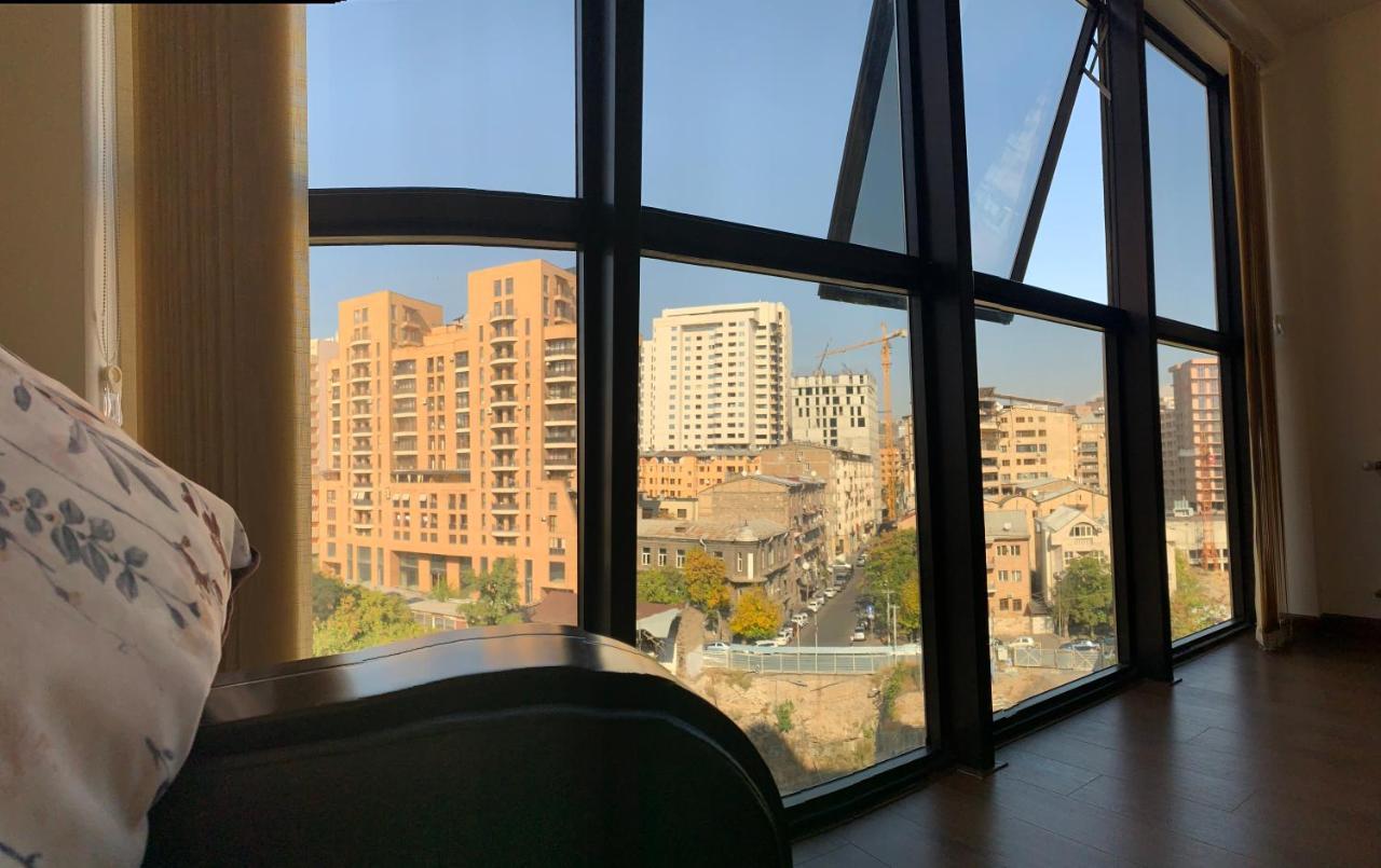 City Central Apartment Erevan Esterno foto